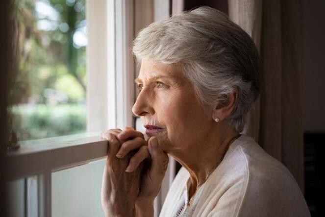 抑郁“盯上”老年人，这7件事特别容易触发疾病